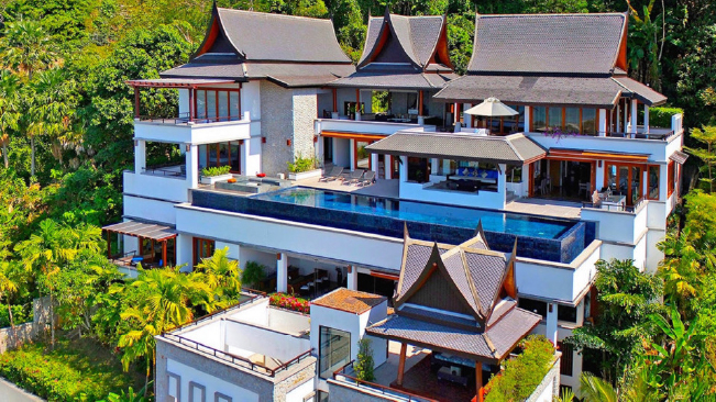 Luxury modeling in Phuket
